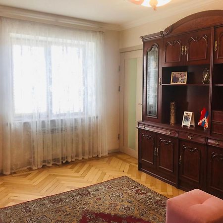 Apartment On Tigranyan 5 Erevan Esterno foto